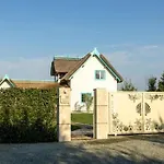 Laguna 4*