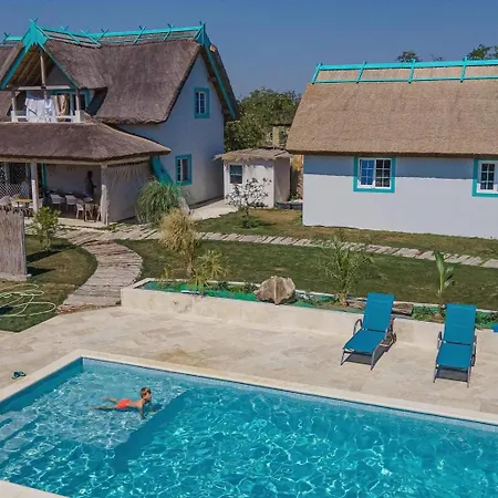 Guest house Laguna *